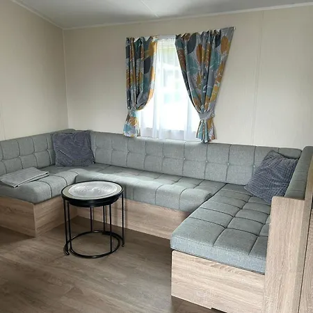 Kegelrobbe Mir Riesiger Ueberdachter Terrasse Am Kransburger 544 בית נופש