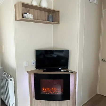 Kegelrobbe Mir Riesiger Ueberdachter Terrasse Am Kransburger 544