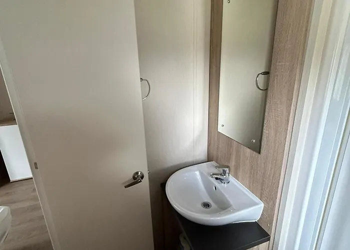 Tatil Evi Kegelrobbe Mir Riesiger Ueberdachter Terrasse Am Kransburger 544 Wurster Nordseekuste